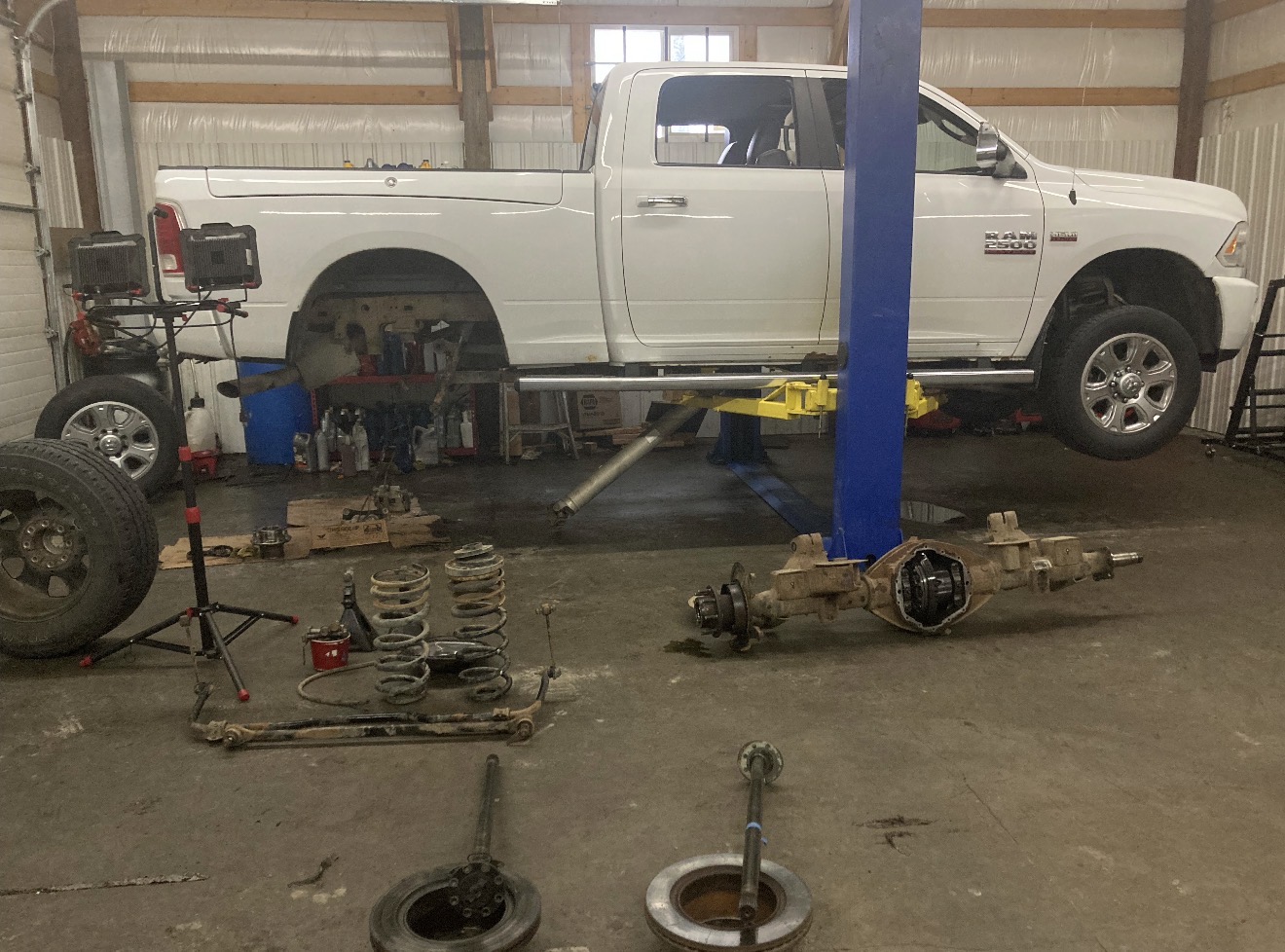 Heavy duty truck service at Plumb Easy